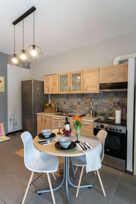 Elenis Cozy Apartment 拉里萨 外观 照片